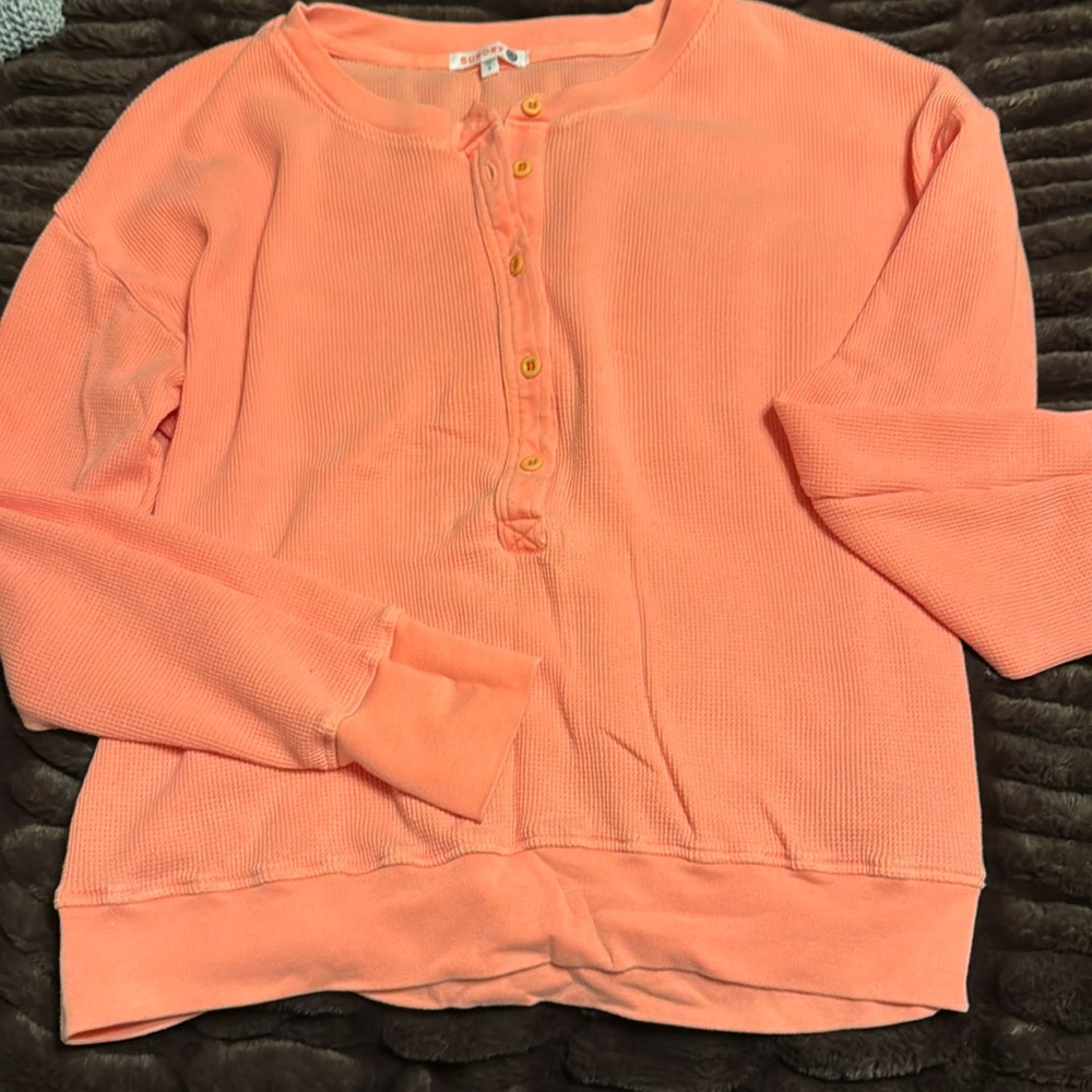 Cute Sunburst orange/melon thermal NWOT
Size 1… so a Small